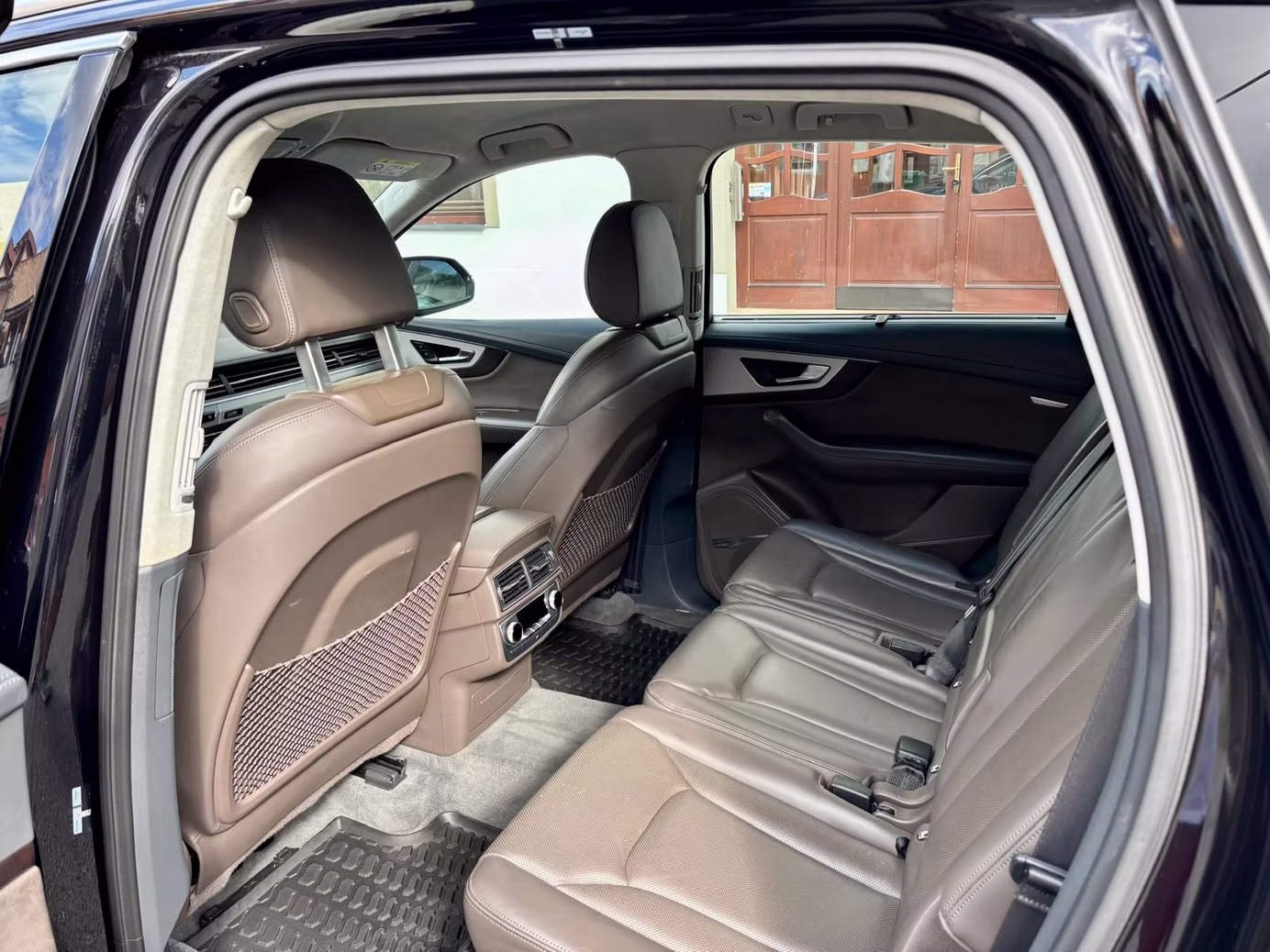 2017 AUDI SQ7, čierna suv, 152 600 km